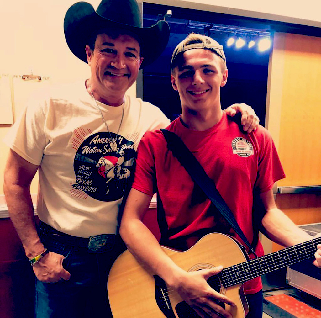 Bailey with Tracy Byrd backstage after the show
