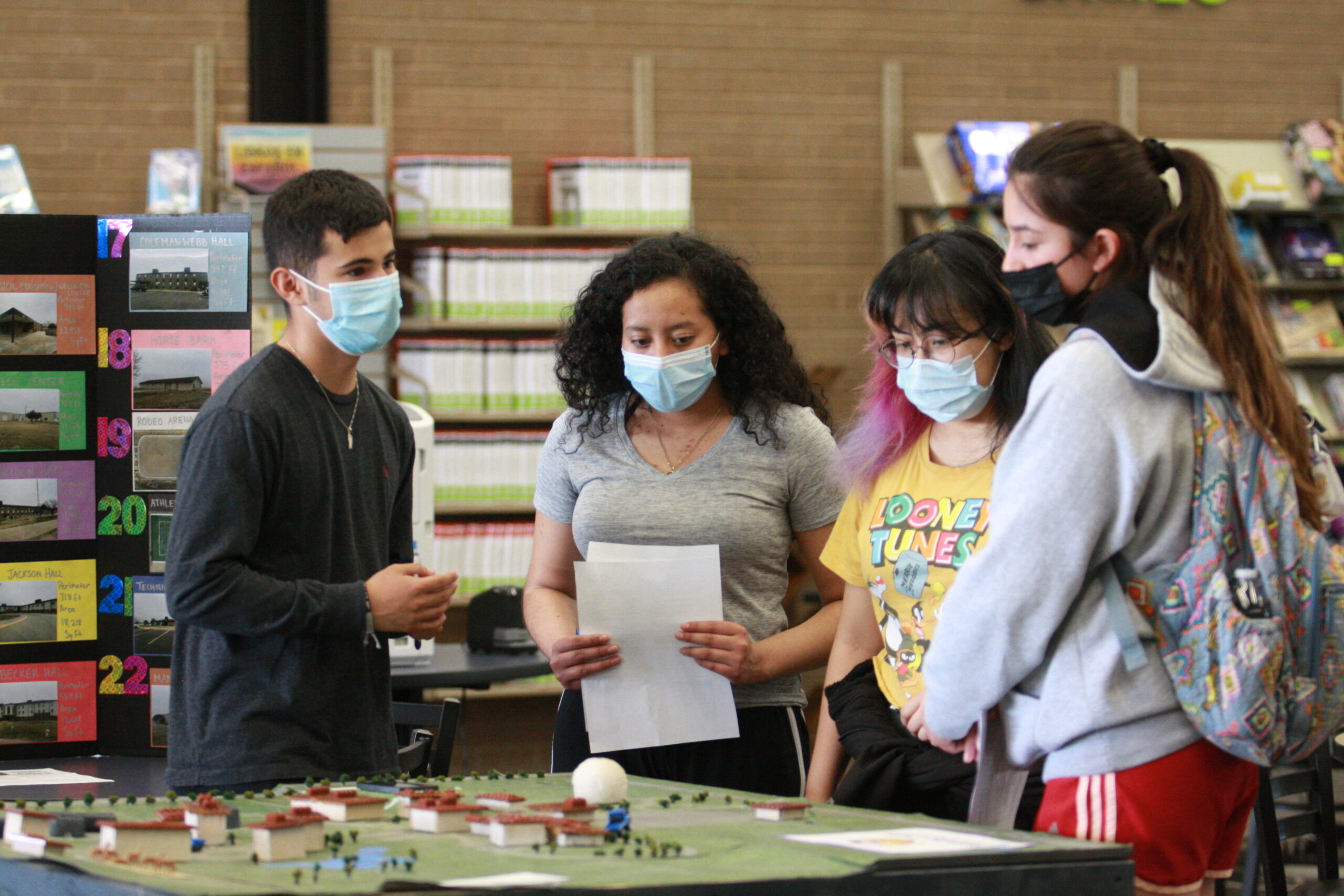 STEM students demonstrate their projects during the 2021 STEM Projects Poster Session